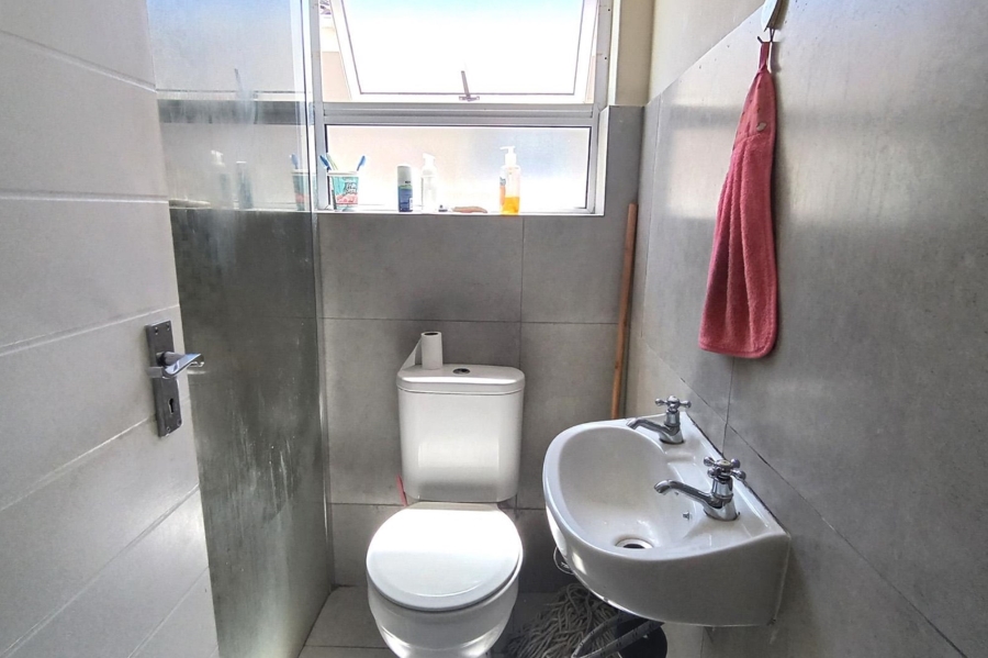 2 Bedroom Property for Sale in Costa Da Gama Western Cape